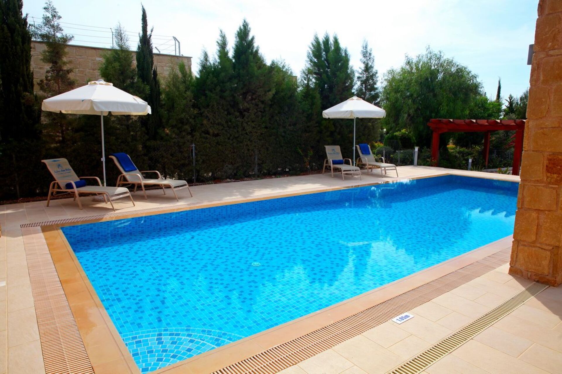 Unwind in Paradise: Where Luxury Meets Leisure