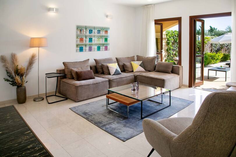 Luxury Villa Retreat with Unmatched Elegance and Serenity