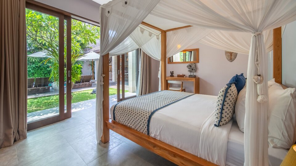 Luxury 6 Bedroom Villa in Seminyak, Bali Villa 2245