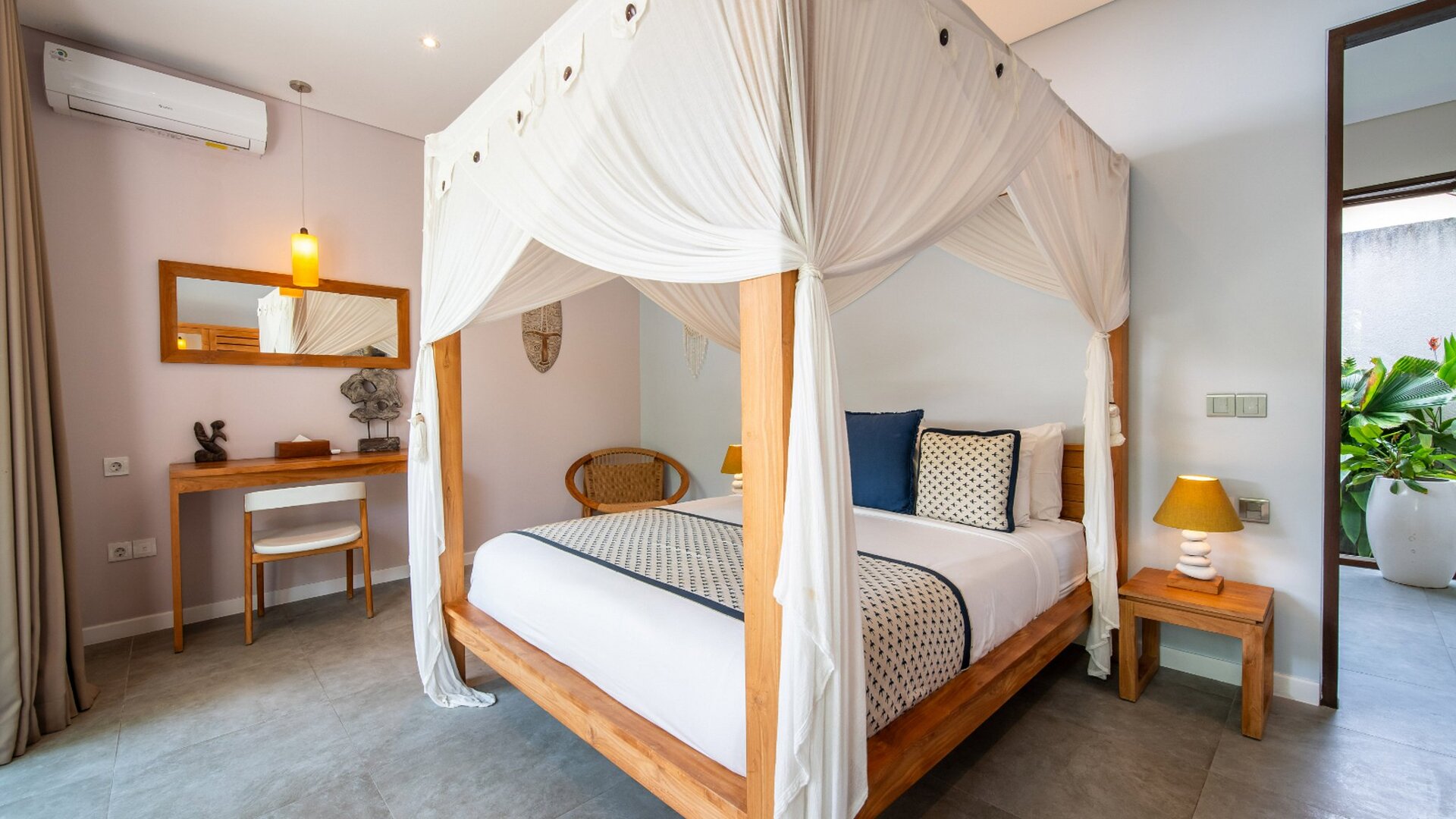 Luxury 6 Bedroom Villa in Seminyak, Bali Villa 2245