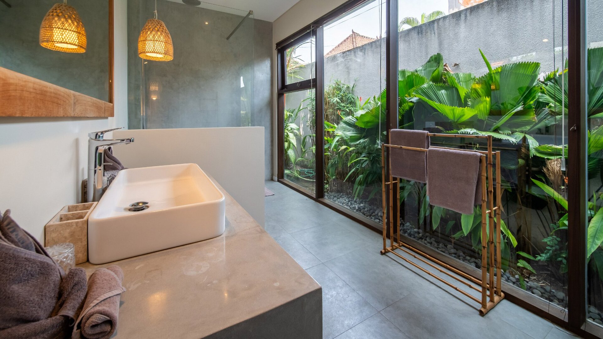 Luxury 6 Bedroom Villa in Seminyak, Bali Villa 2245