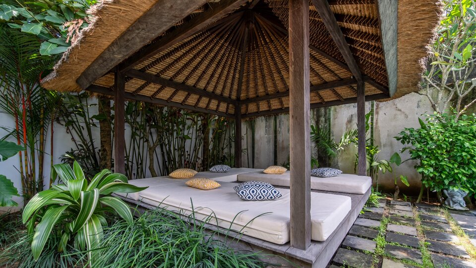 Luxury 6 Bedroom Villa in Seminyak, Bali Villa 2245