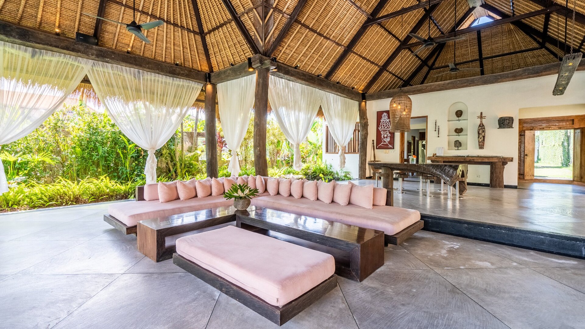 Rent Your Own 5 Star Private Villa in Seminyak at the Best Price, Bali Villa 2246