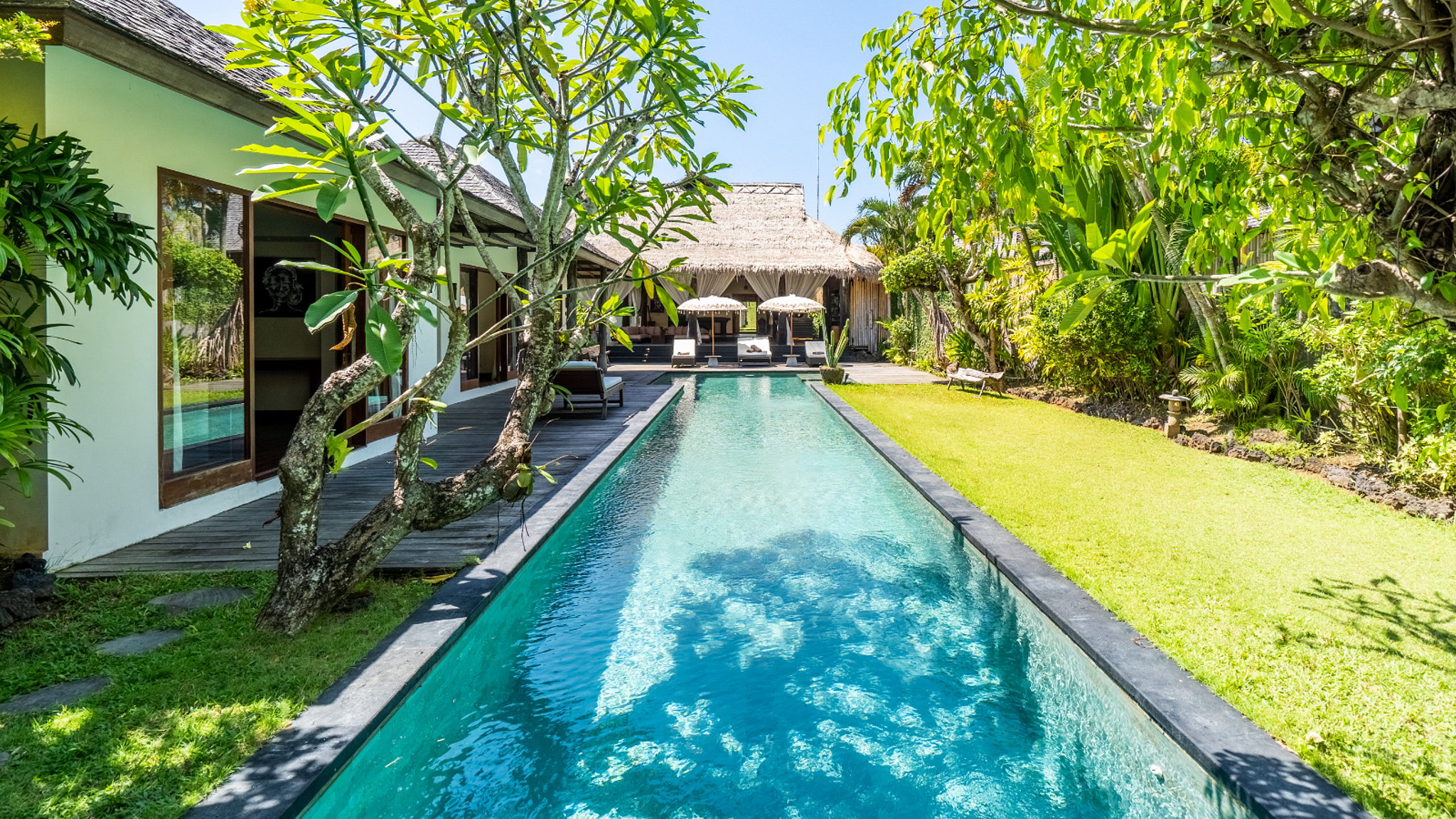 Rent Your Own 5 Star Private Villa in Seminyak at the Best Price, Bali Villa 2246