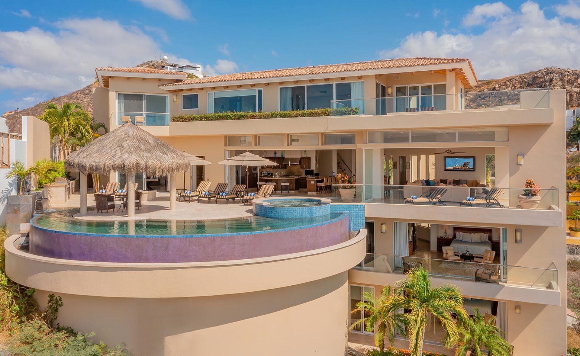 Experience Unmatched Luxury Villa in Cabo San Lucas Villa 1053