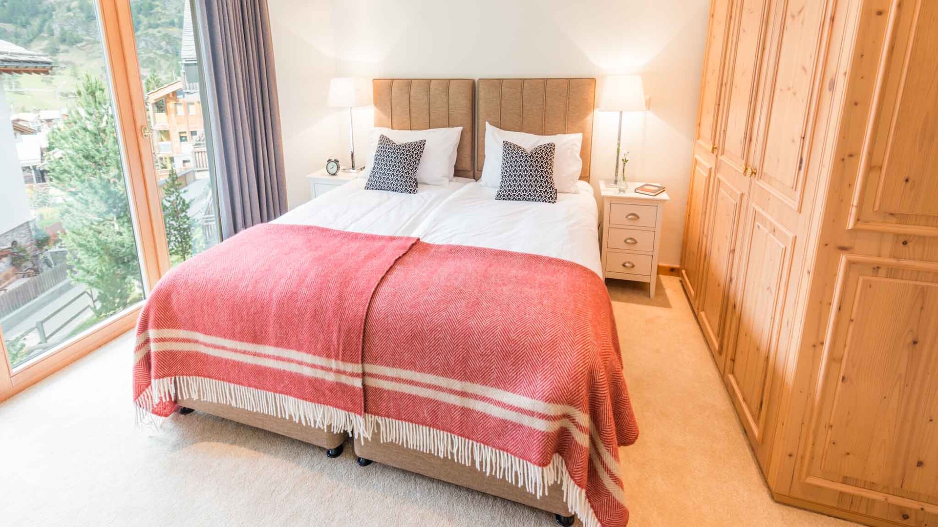 Elevate Your Escape to Luxurious Alpine Serenity, Valais Chalet 1389