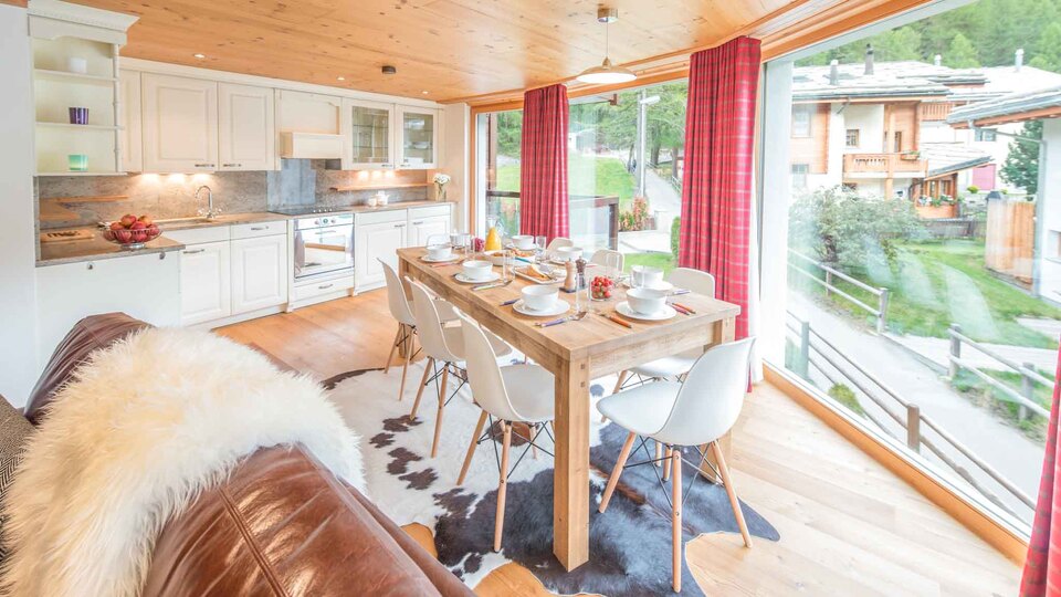 Elevate Your Escape to Luxurious Alpine Serenity, Valais Chalet 1389, Zermatt, Switzerland