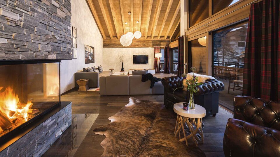 Awaken to Spectacular Views and Unmatched Luxury