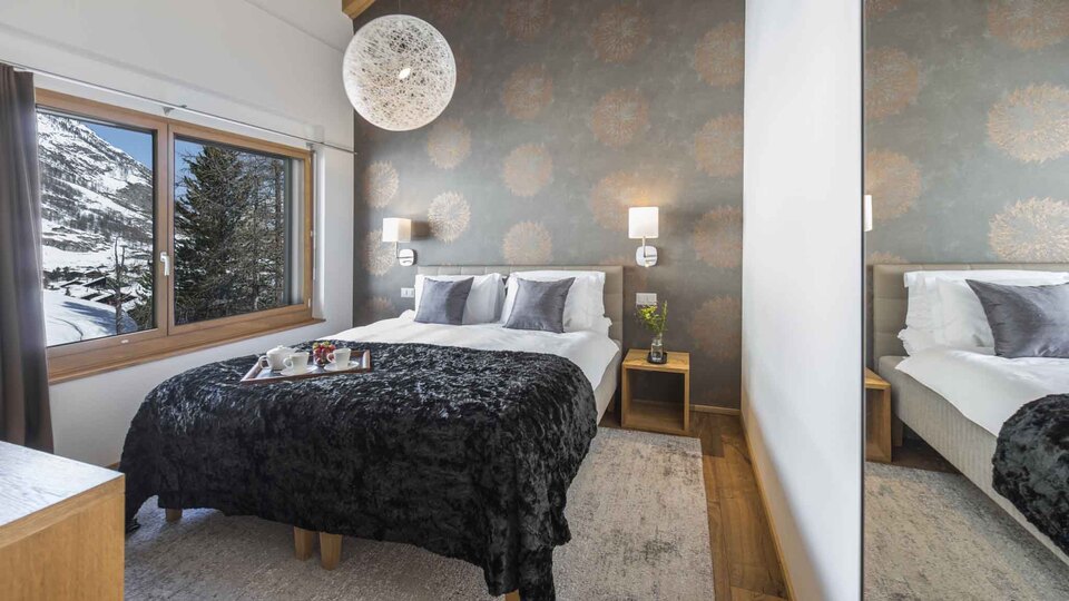 Awaken to Spectacular Views and Unmatched Luxury