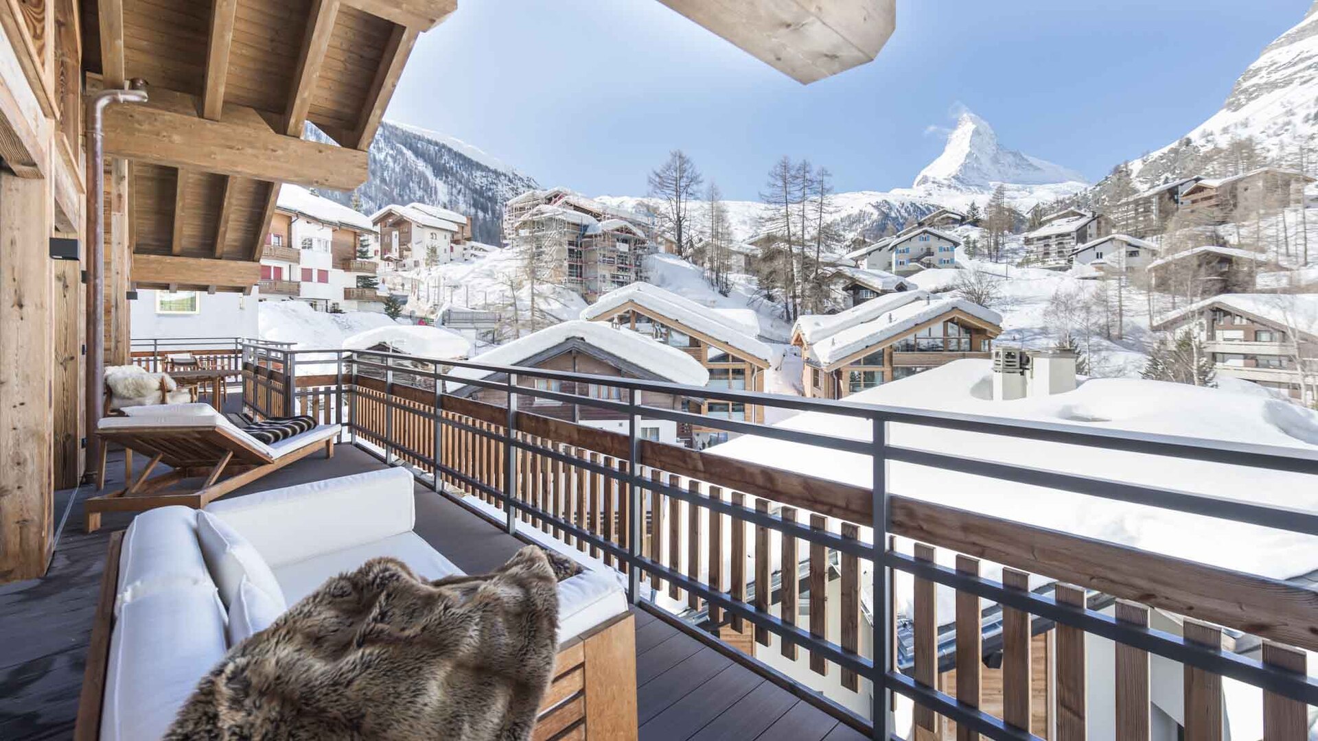 Awaken to Spectacular Views and Unmatched Luxury