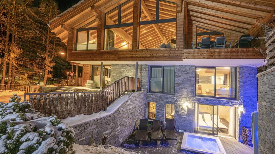 Embrace Nature's Majesty and Exquisite Luxury, Valais Chalet 1392