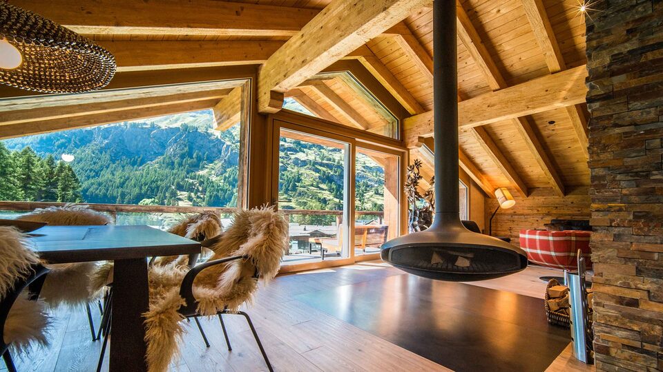 Savor the Luxurious Allure of Alpine Splendor