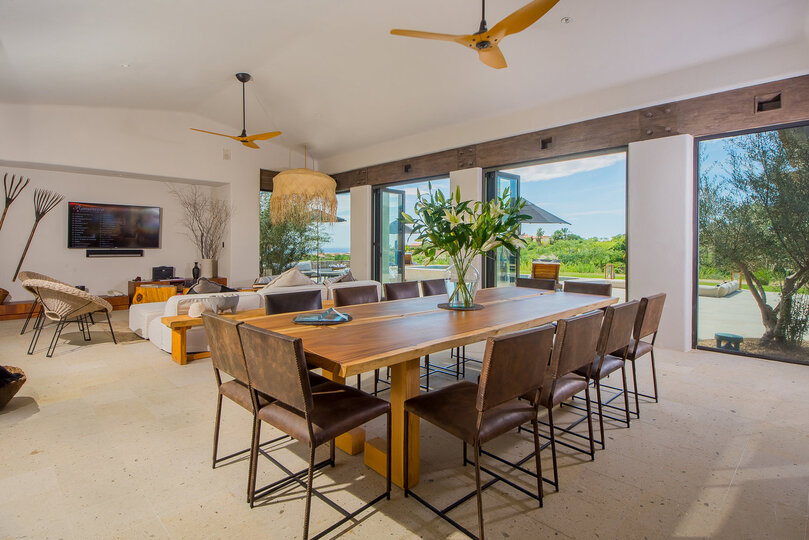 Escape to Paradise at Cabo San Lucas Villa 1049: Your Luxurious Retreat