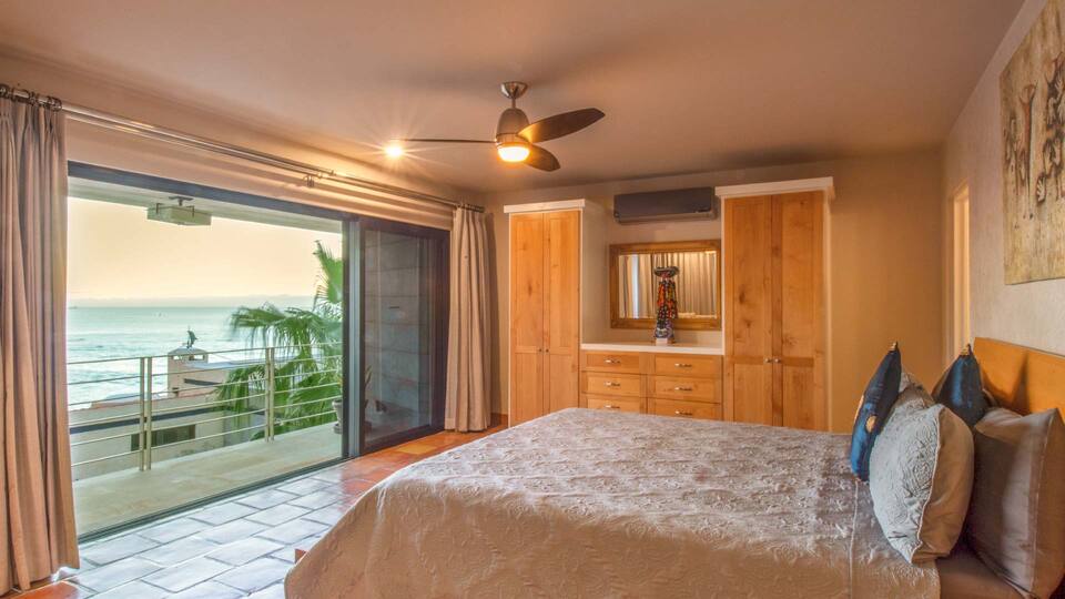 Luxury 5-Story Cabo San Lucas Villa 1054 with Stunning Views