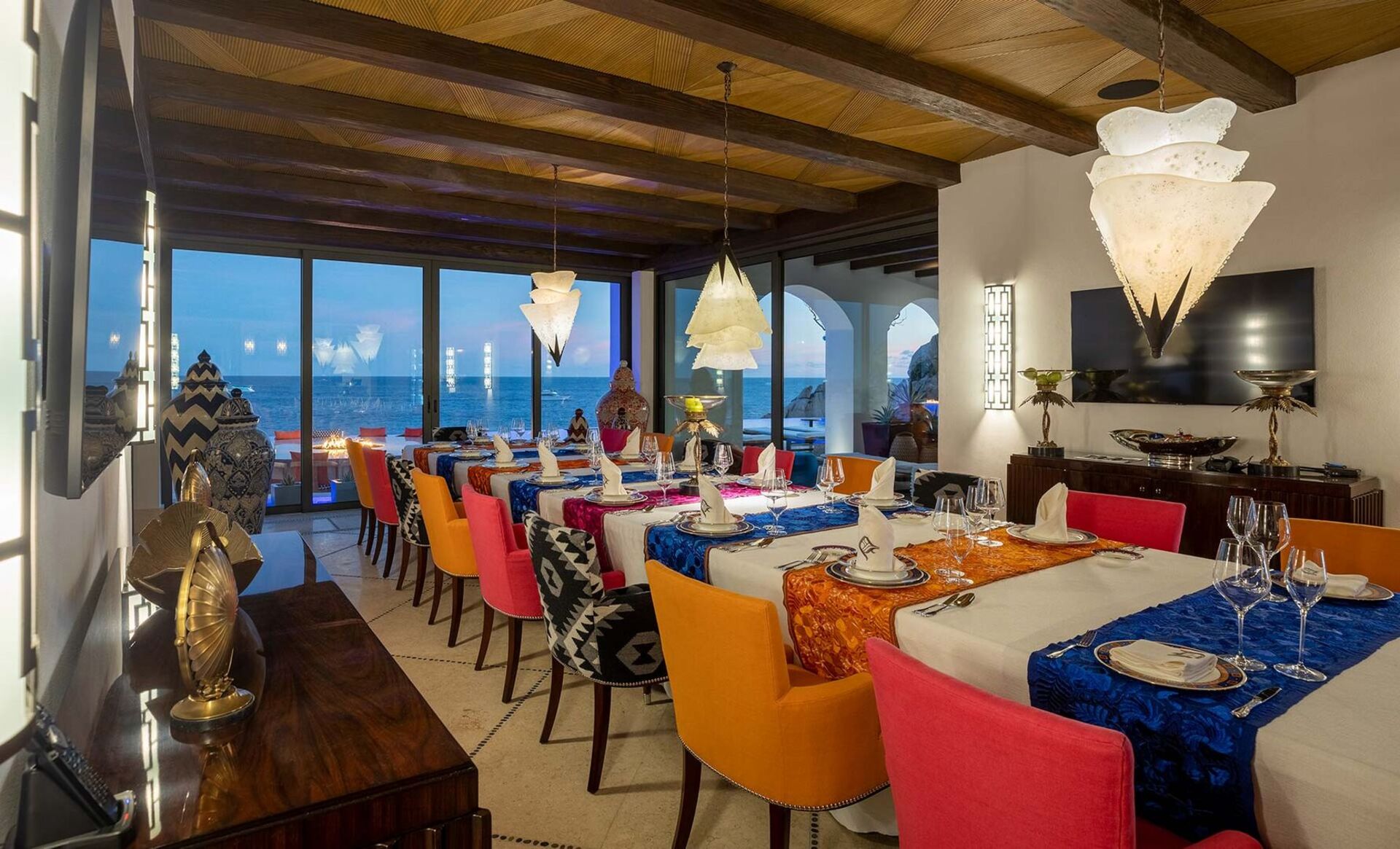 Experience Unmatched Luxury at Cabo San Lucas Villa 1055