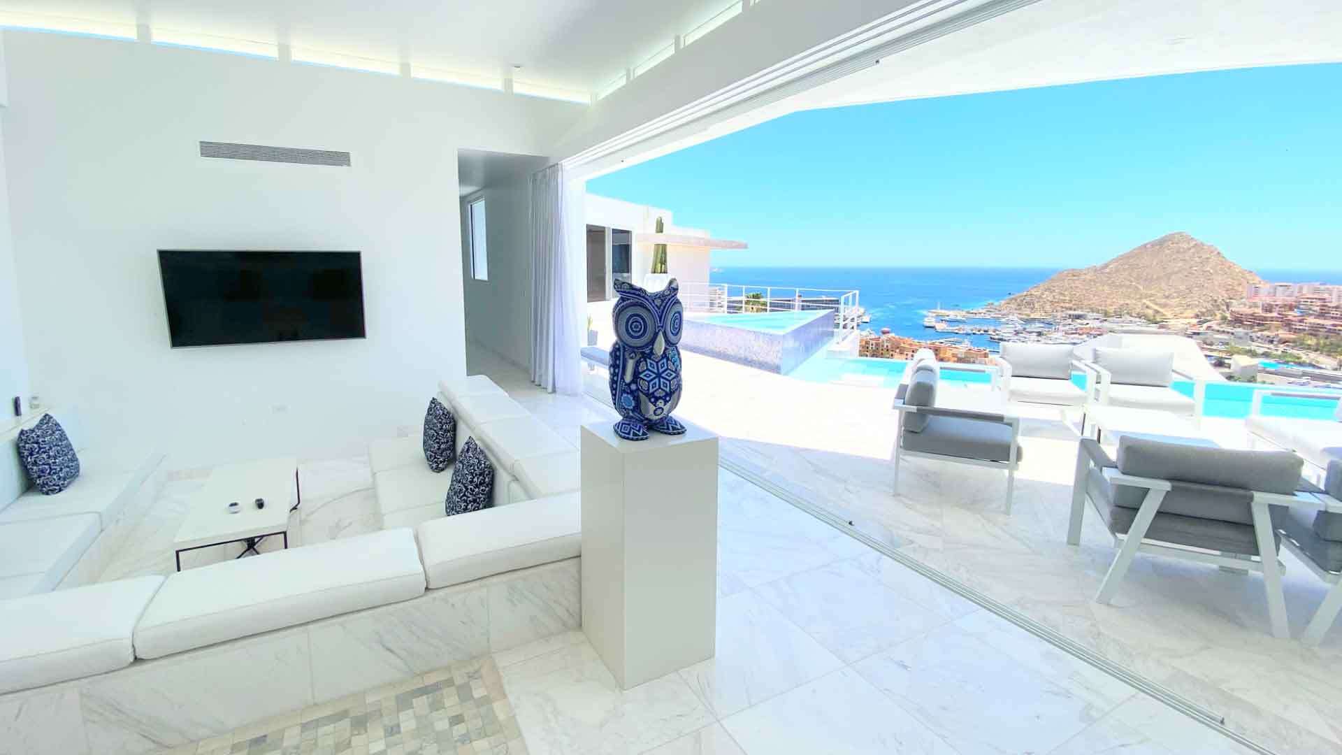 Indulge in Opulence at Cabo San Lucas Villa 1056 - Luxury Redefined