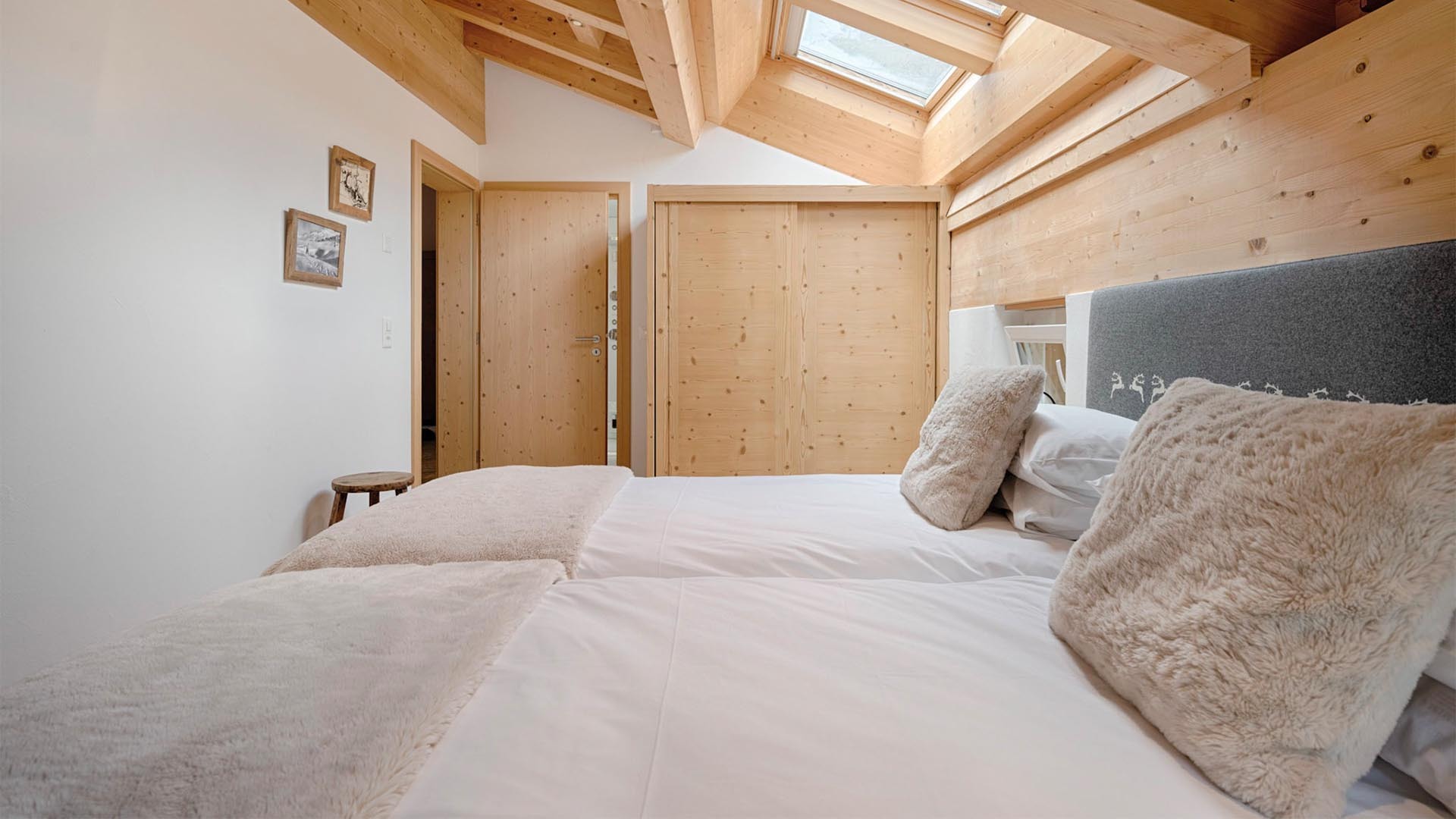 Unleash your alpine escape with direct ski access, Valais Chalet 1397