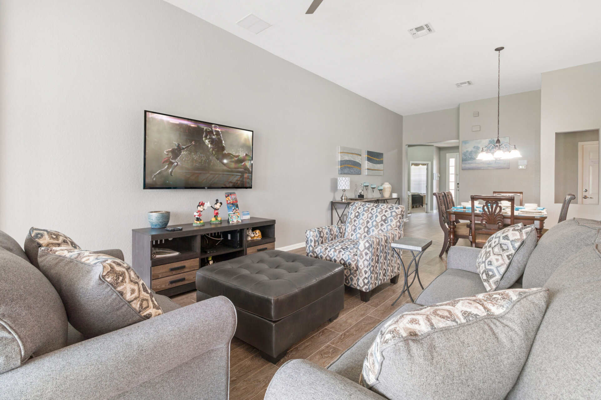A large and open floor plan throughout