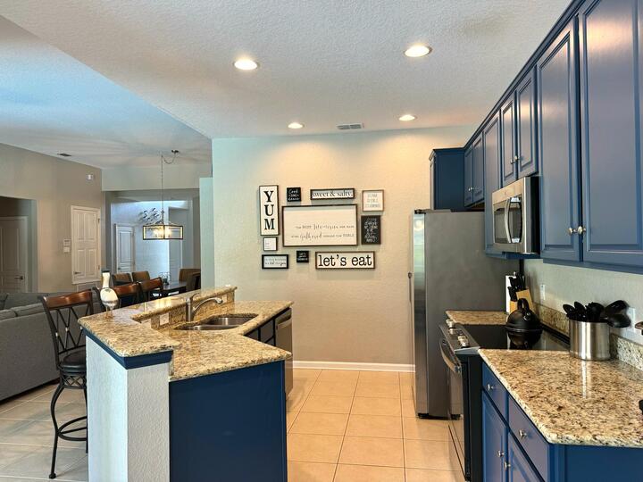 Luxurious 5 Bedroom Villa, Orlando Villa 6503