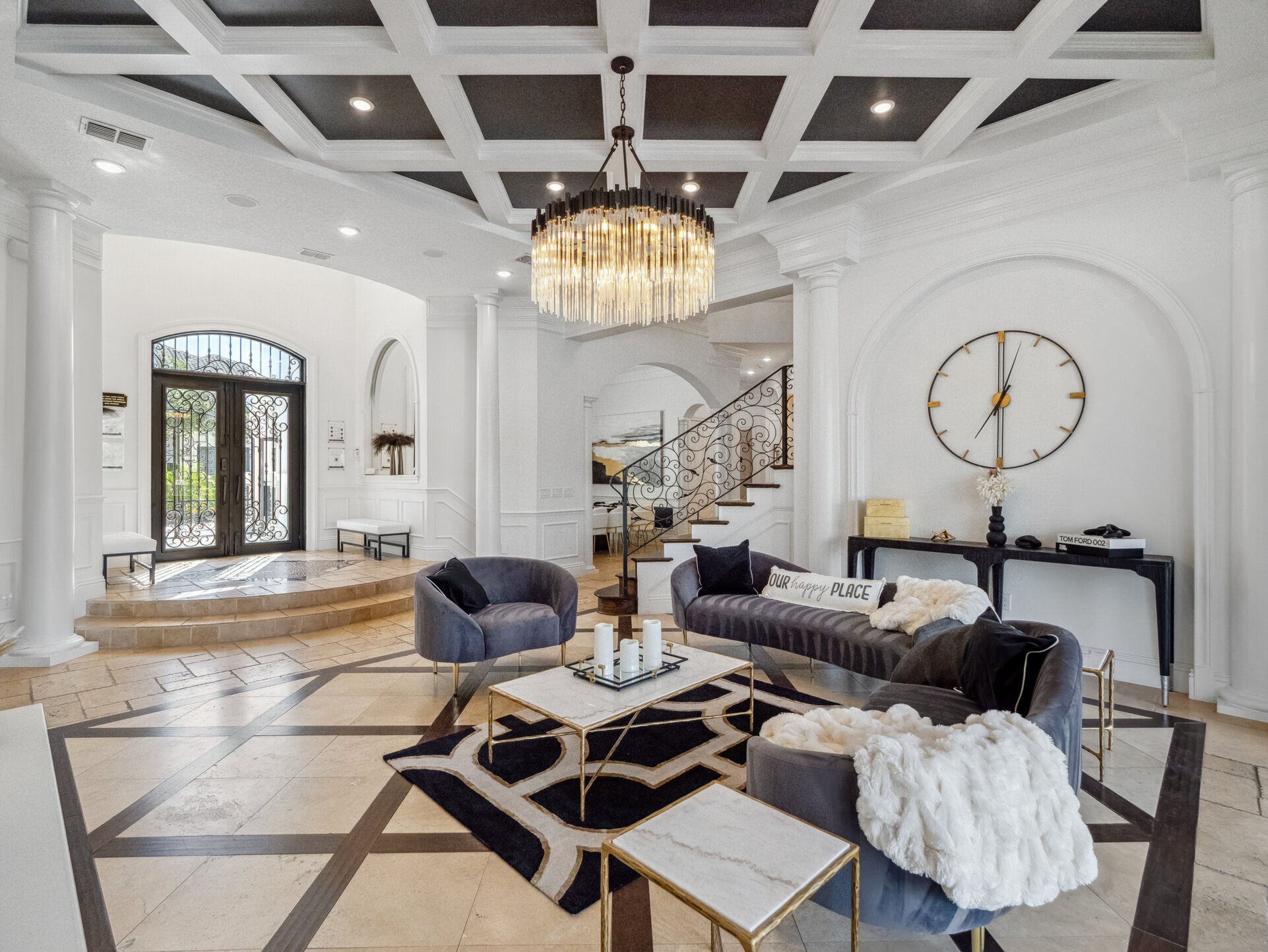 5 Star Villa Dominion – A Commanding Luxury Estate