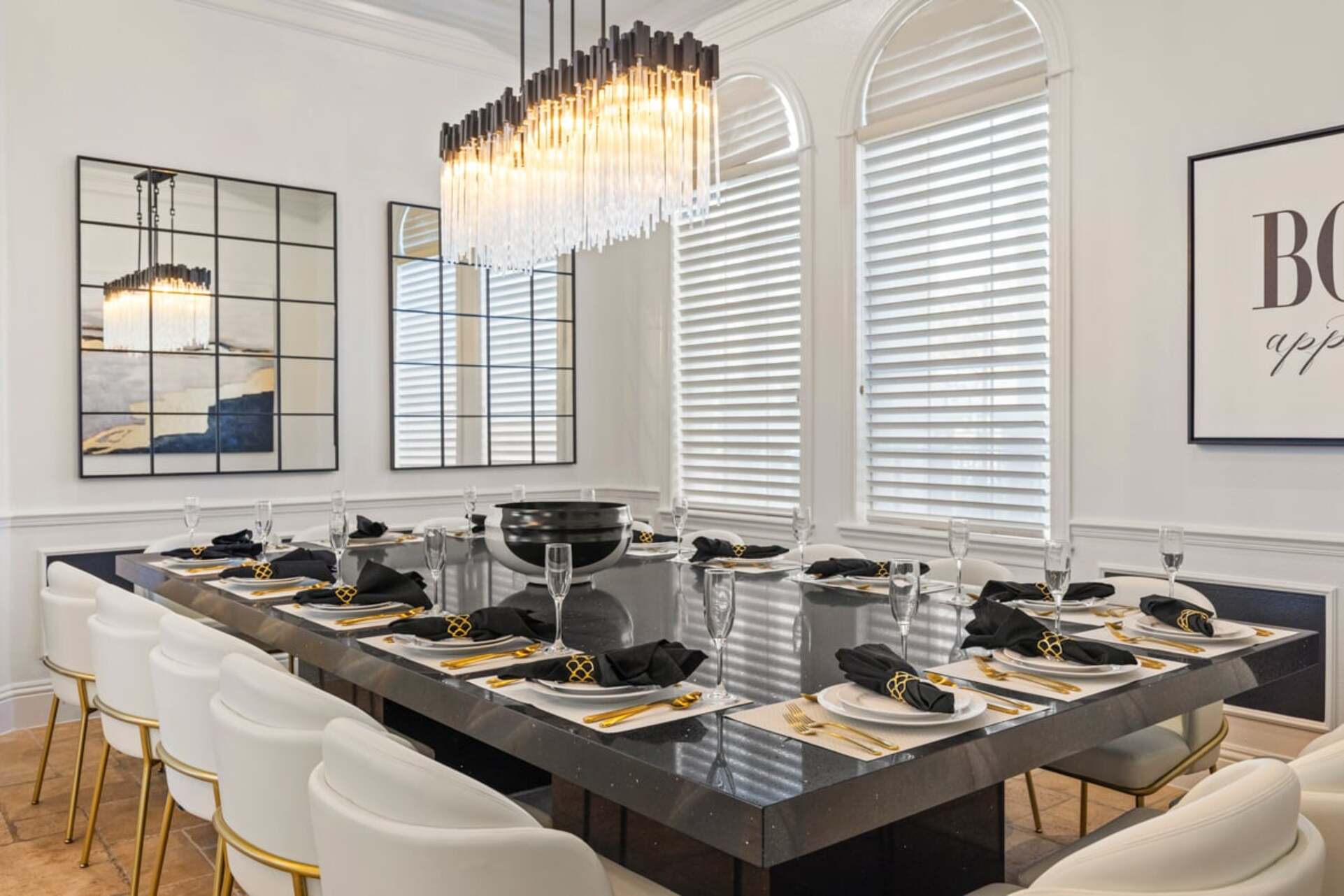 5 Star Villa Dominion – A Commanding Luxury Estate