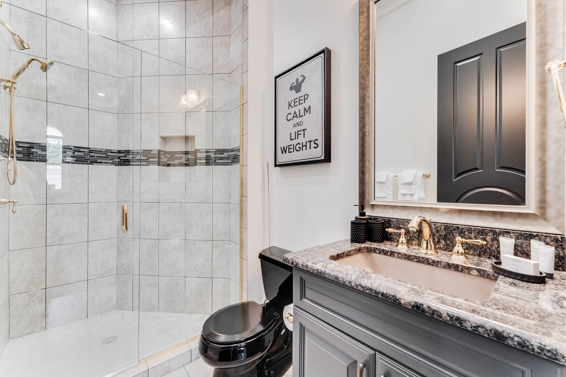 5 Star Villa Dominion – A Commanding Luxury Estate