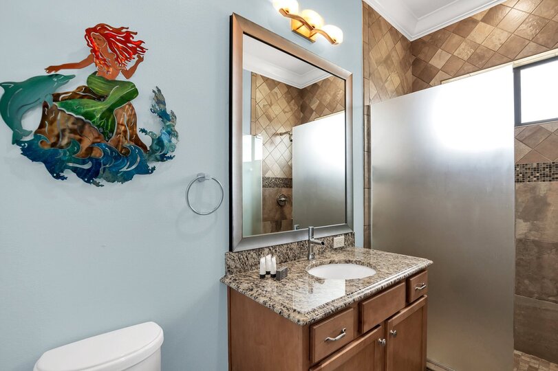 Ensuite bathroom
