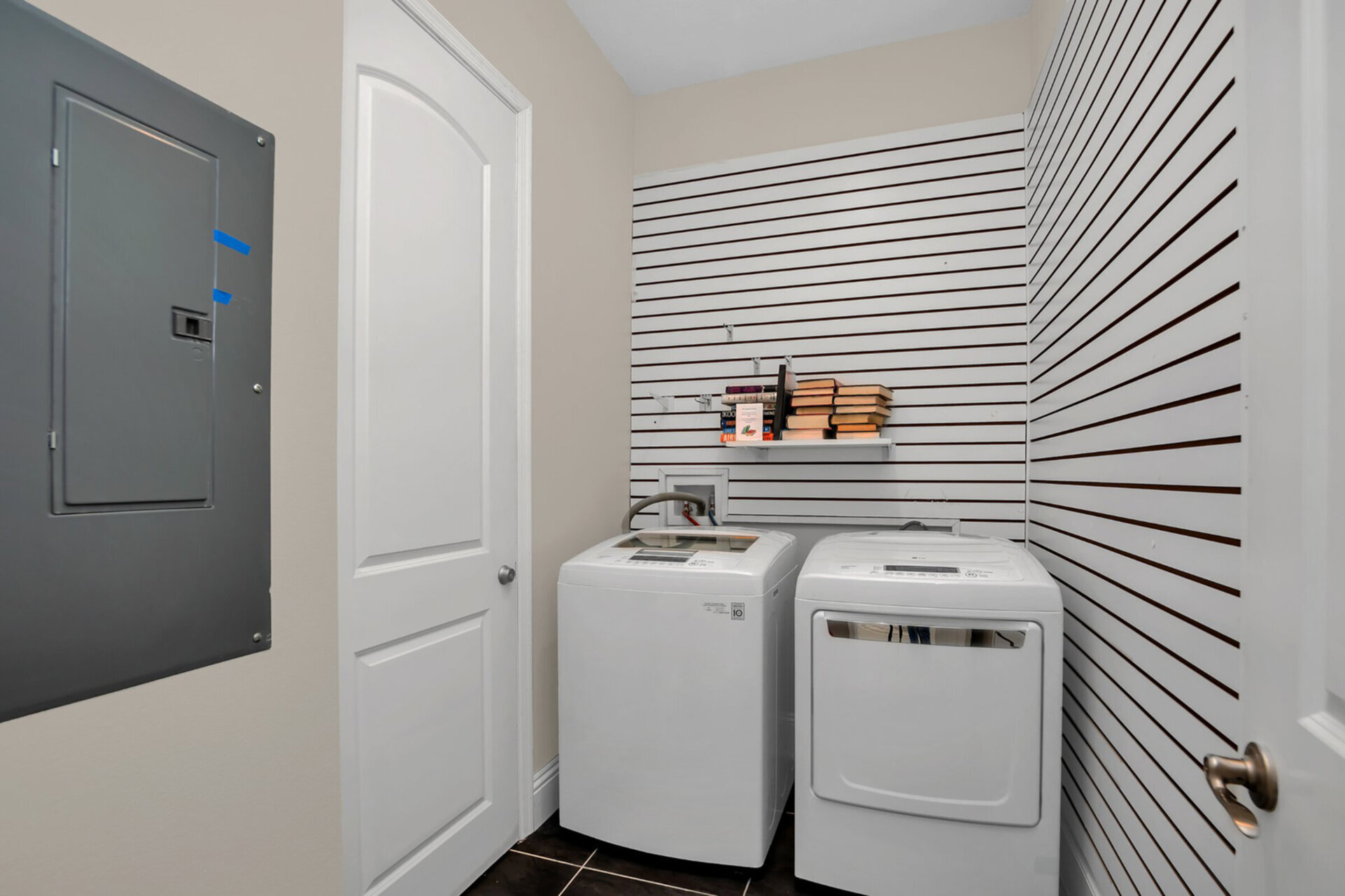 Laundry room on the 2nd floor