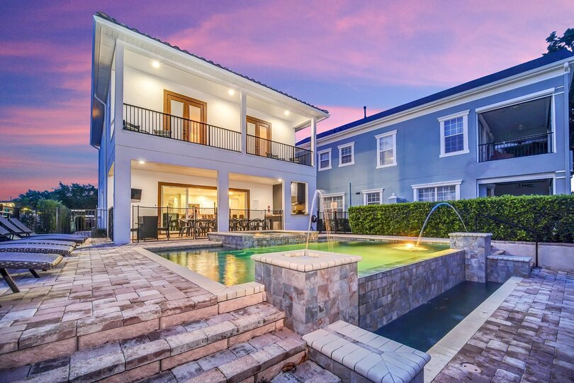 7 Bedroom Villa with Infinity Pool