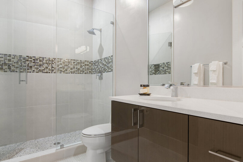 Ensuite bathroom