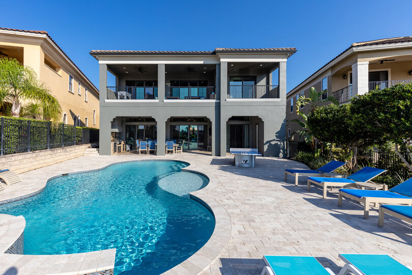 Serenity Awaits - Luxe 7 Bedroom Villa,6525