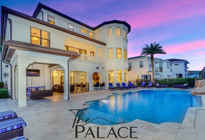 Welcome to The Palace Let us show you around the world | PHOTOS TAKEN: July 2016
Exterior photos updated Sept 2022