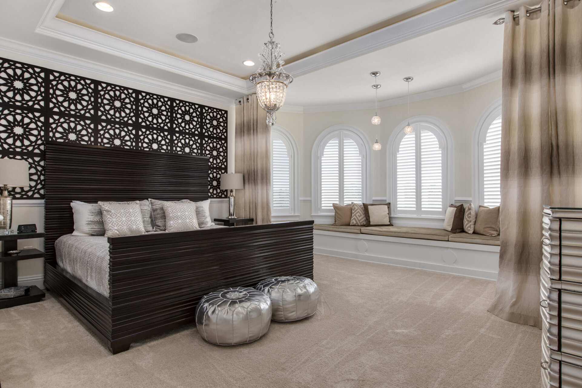 The third floor Dubai Suite with king bed is an amazing room