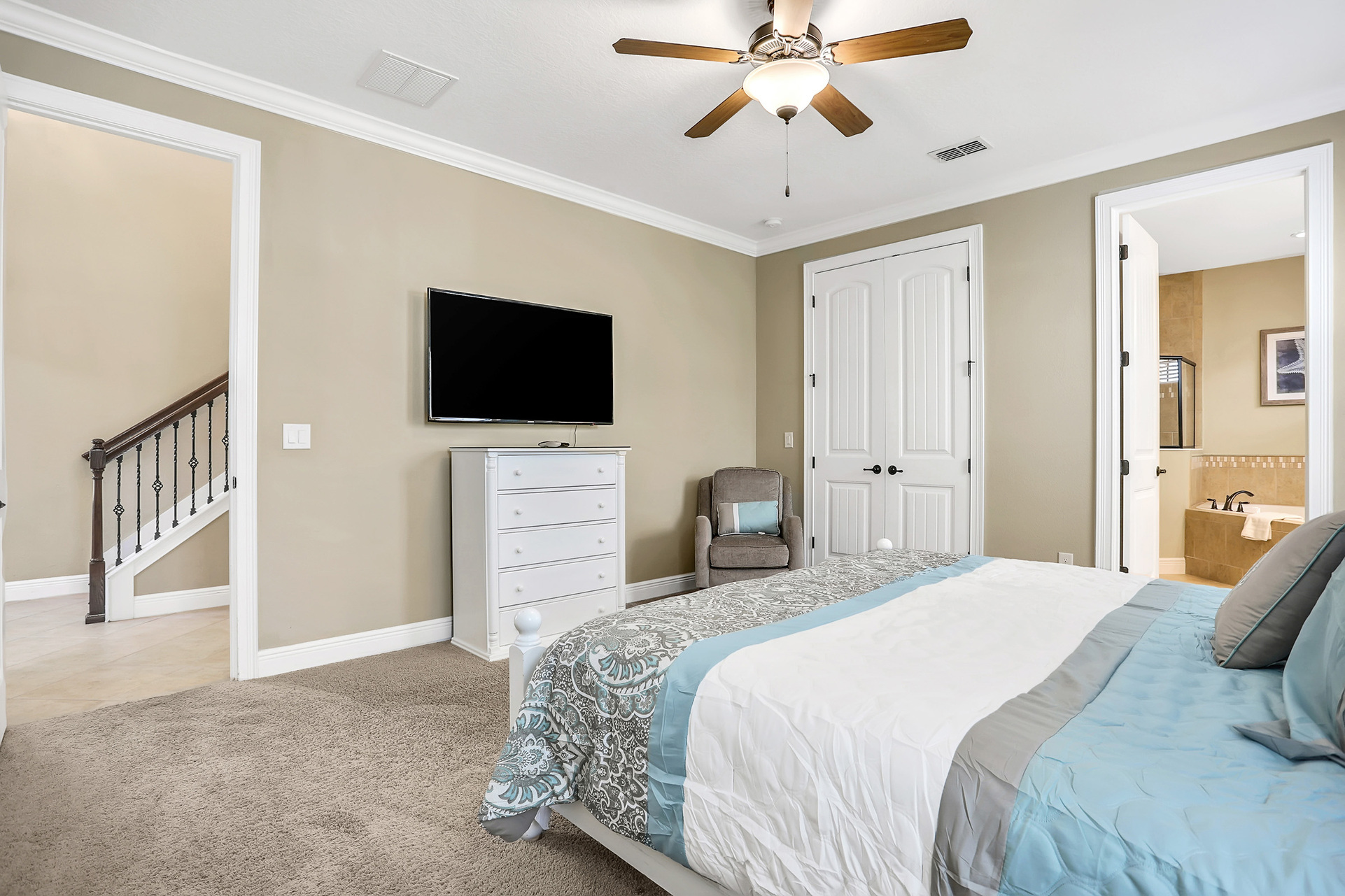 Modern 5 Bedroom Oasis in Orlando,6534