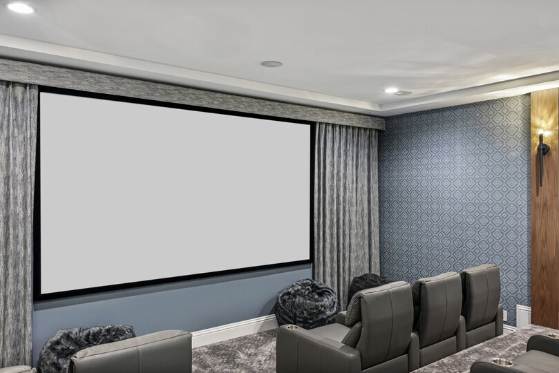 There's a 150-inch projection screen, comfortable theater seating for 15 and a popcorn machine for fresh movie theater popcorn