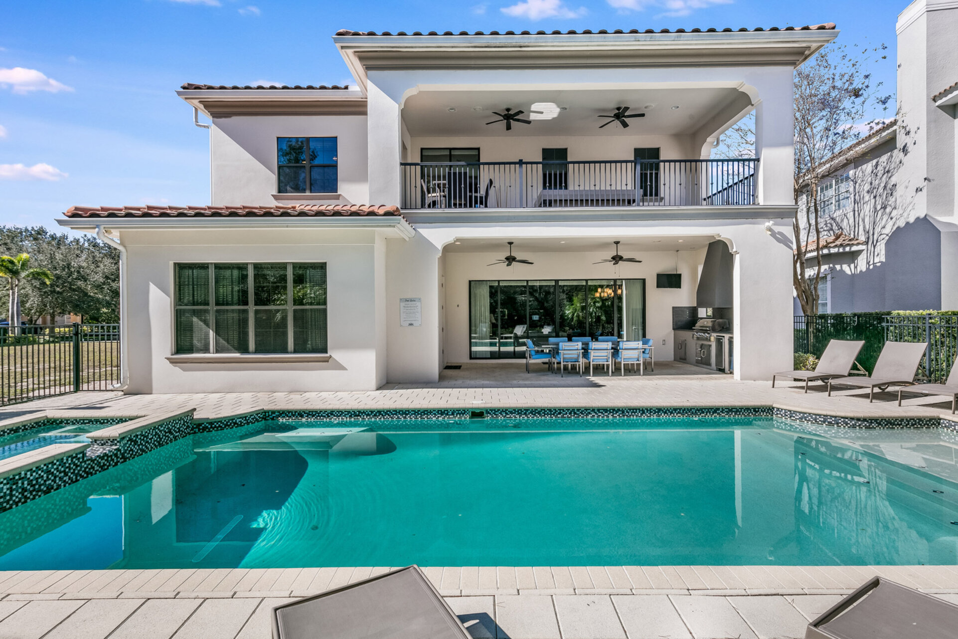 5 Star Villa Luminesse – A Glow of Unmatched Prestige