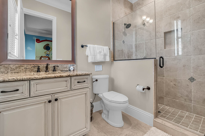 Ensuite bathroom for the kids
