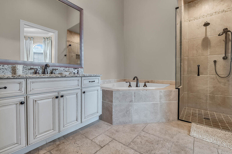 Ensuite bathroom