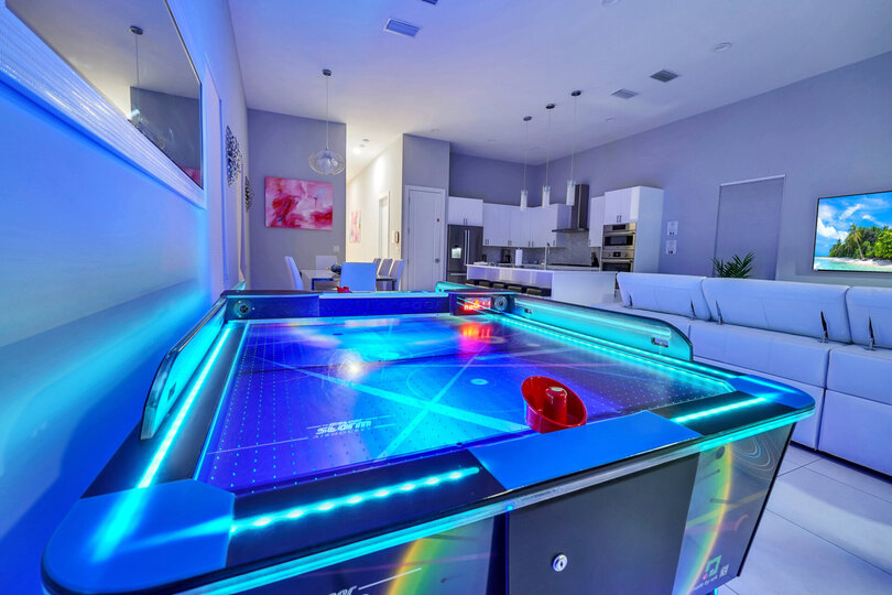 Charming Villa with Pool in Orlando,6549