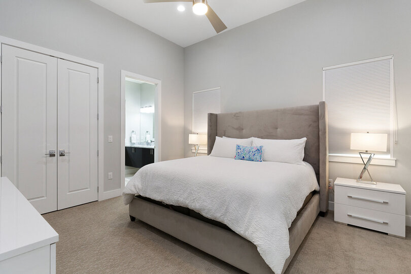 Sleep peacefully in this master suite with a king size bed