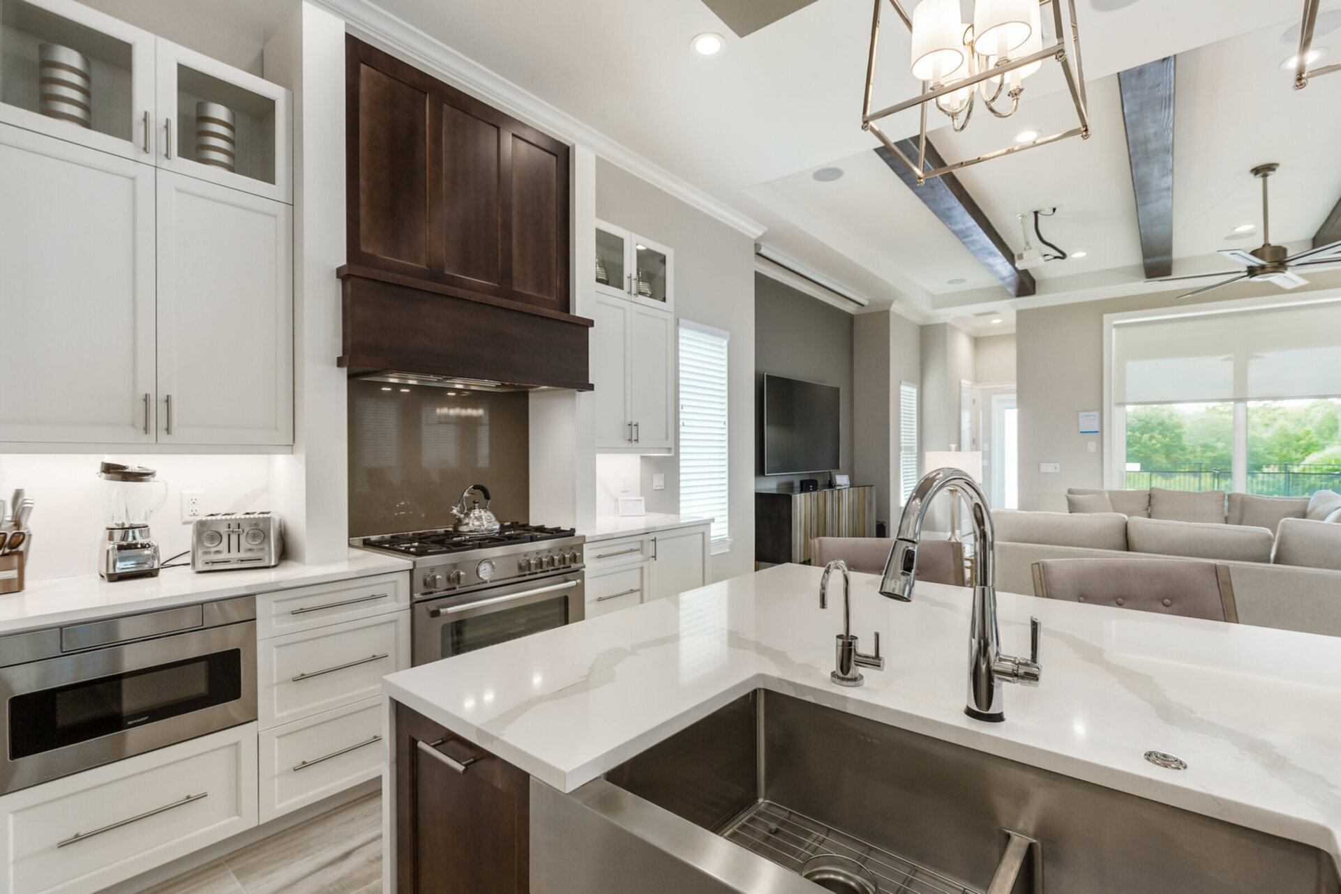Chefs of the family will love the stainless steel appliances that make cooking a breeze