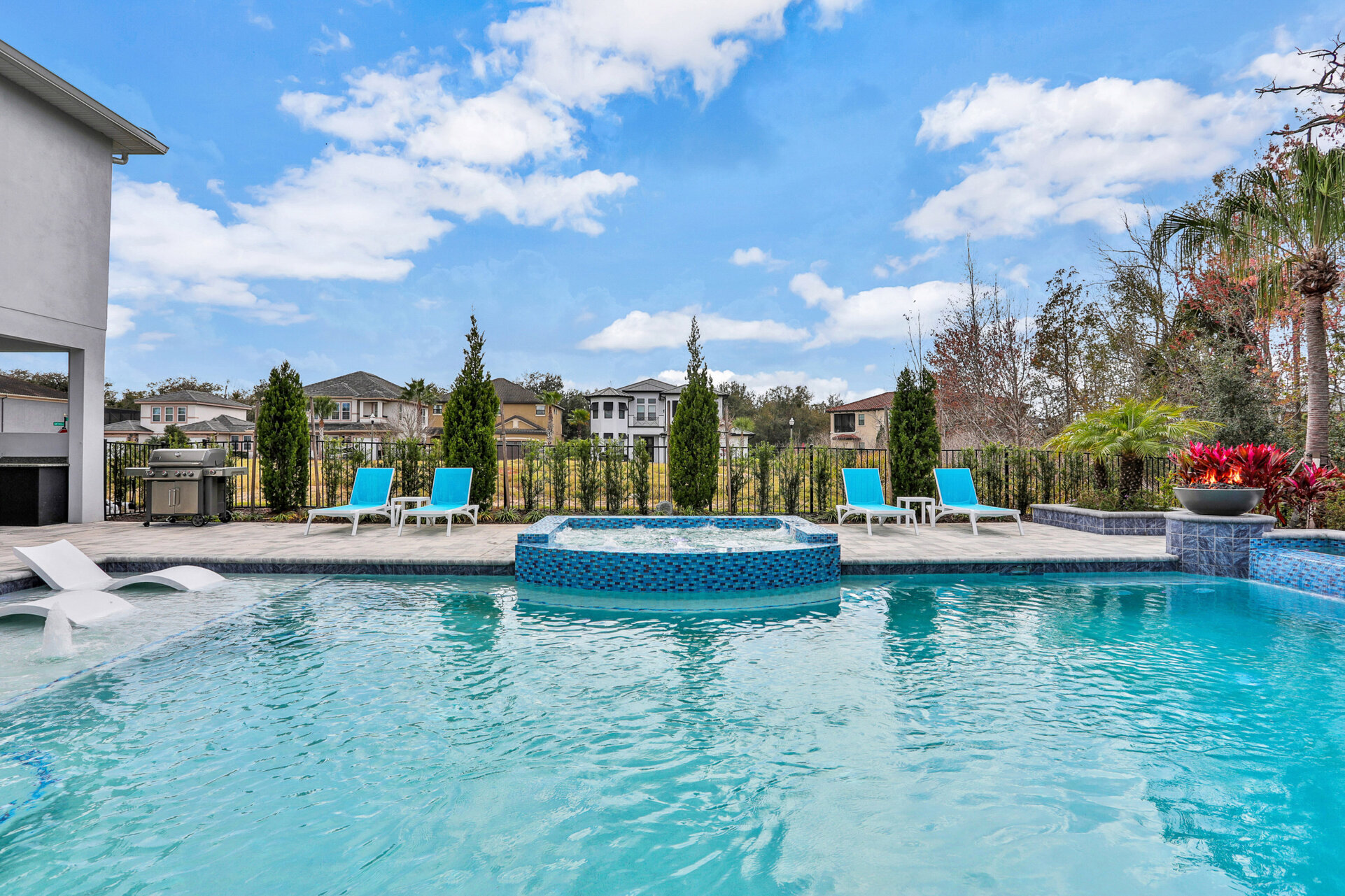 5 Star Villa Corinthia – Classical Elegance Redefined