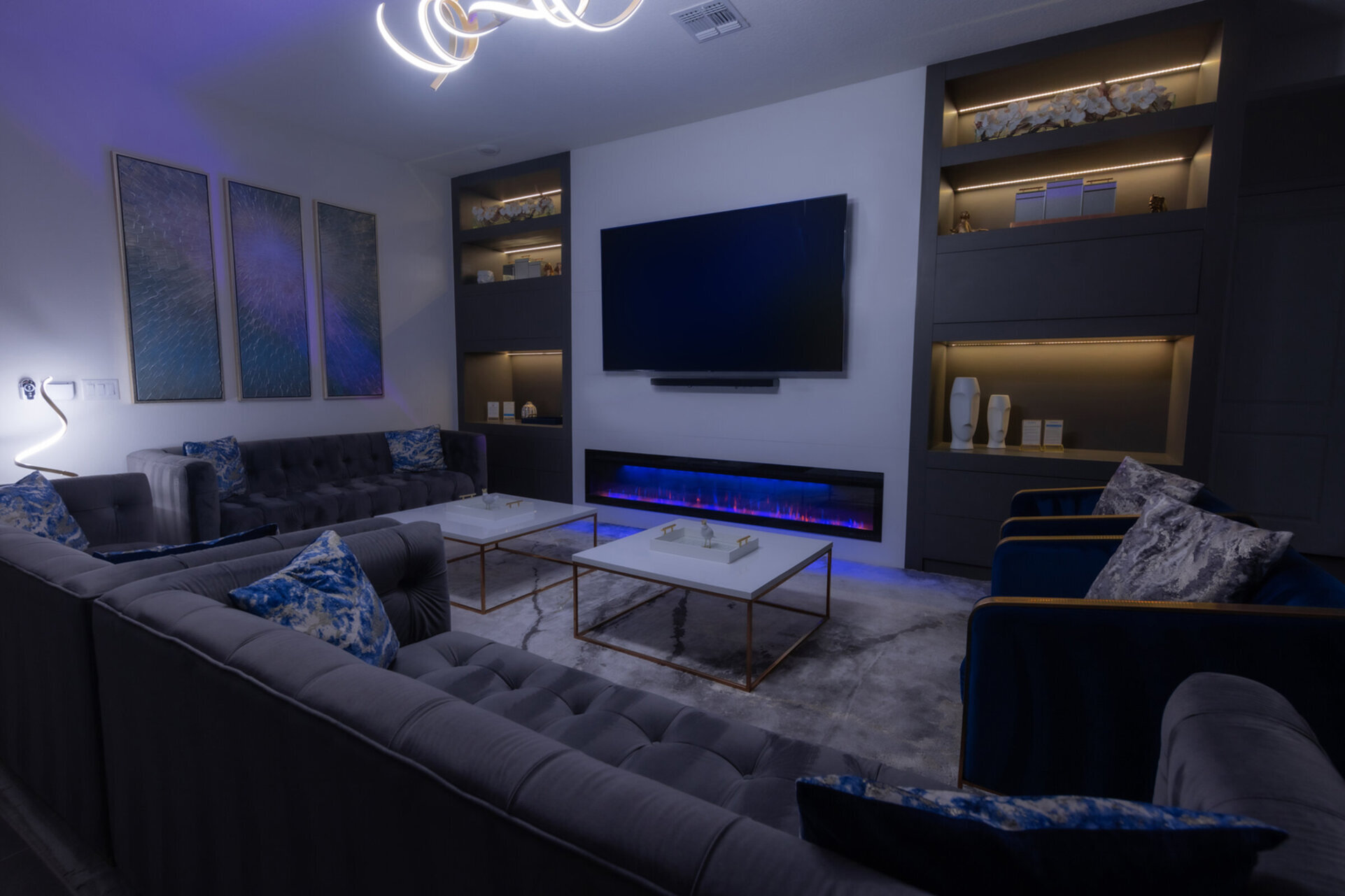 Orlando Oasis: 8 Bedroom Villa,6576