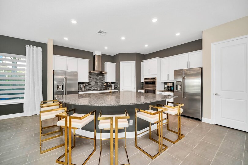 Orlando Oasis: 8 Bedroom Villa,6576