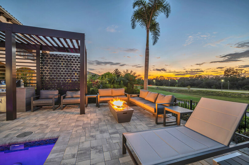 Orlando Oasis: 8 Bedroom Villa,6576