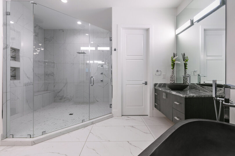 5 Star Villa Obsidian – A Bold and Timeless Sanctuary