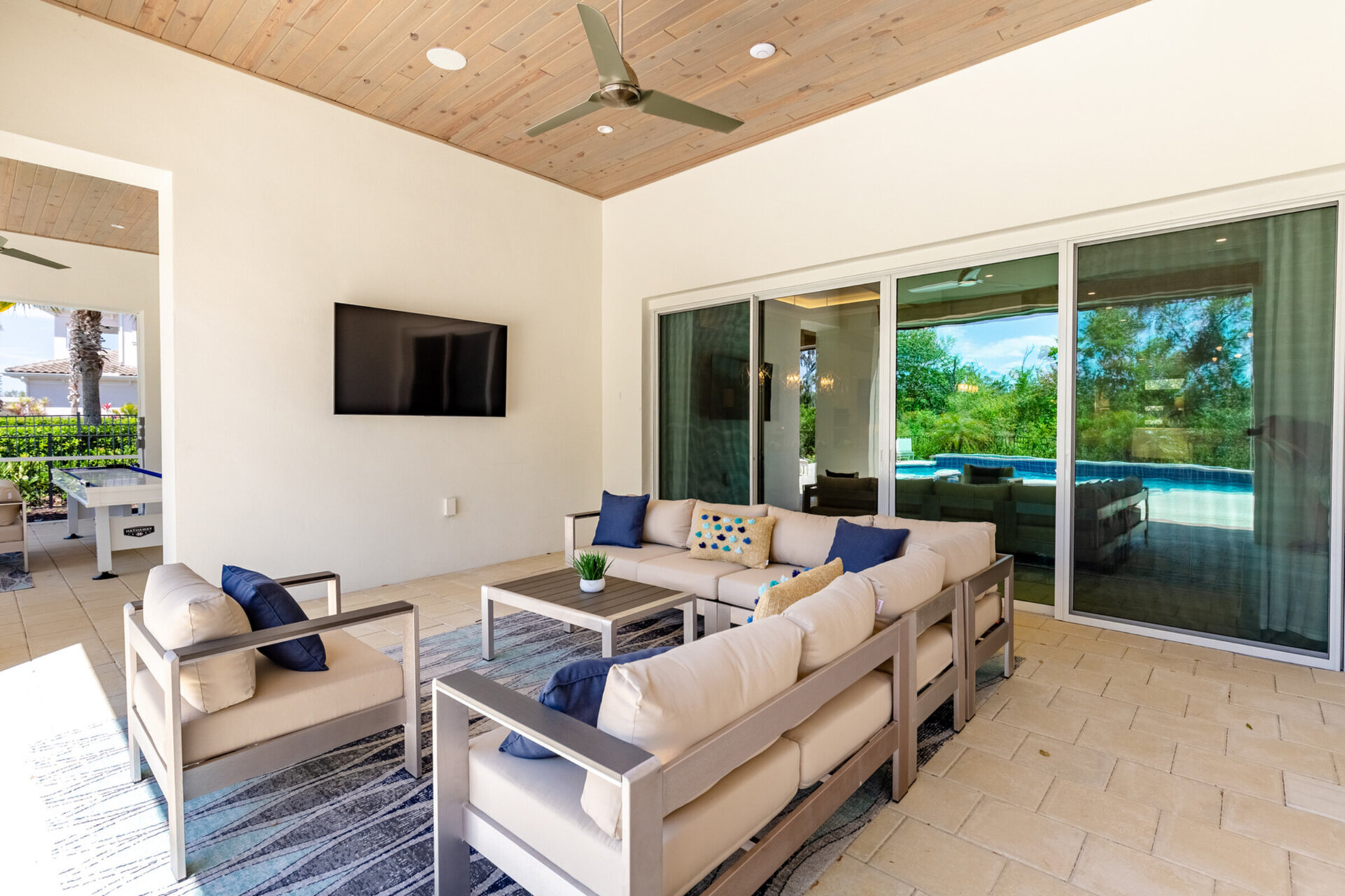 5 Star Villa Paragon – The Benchmark of Private Luxury