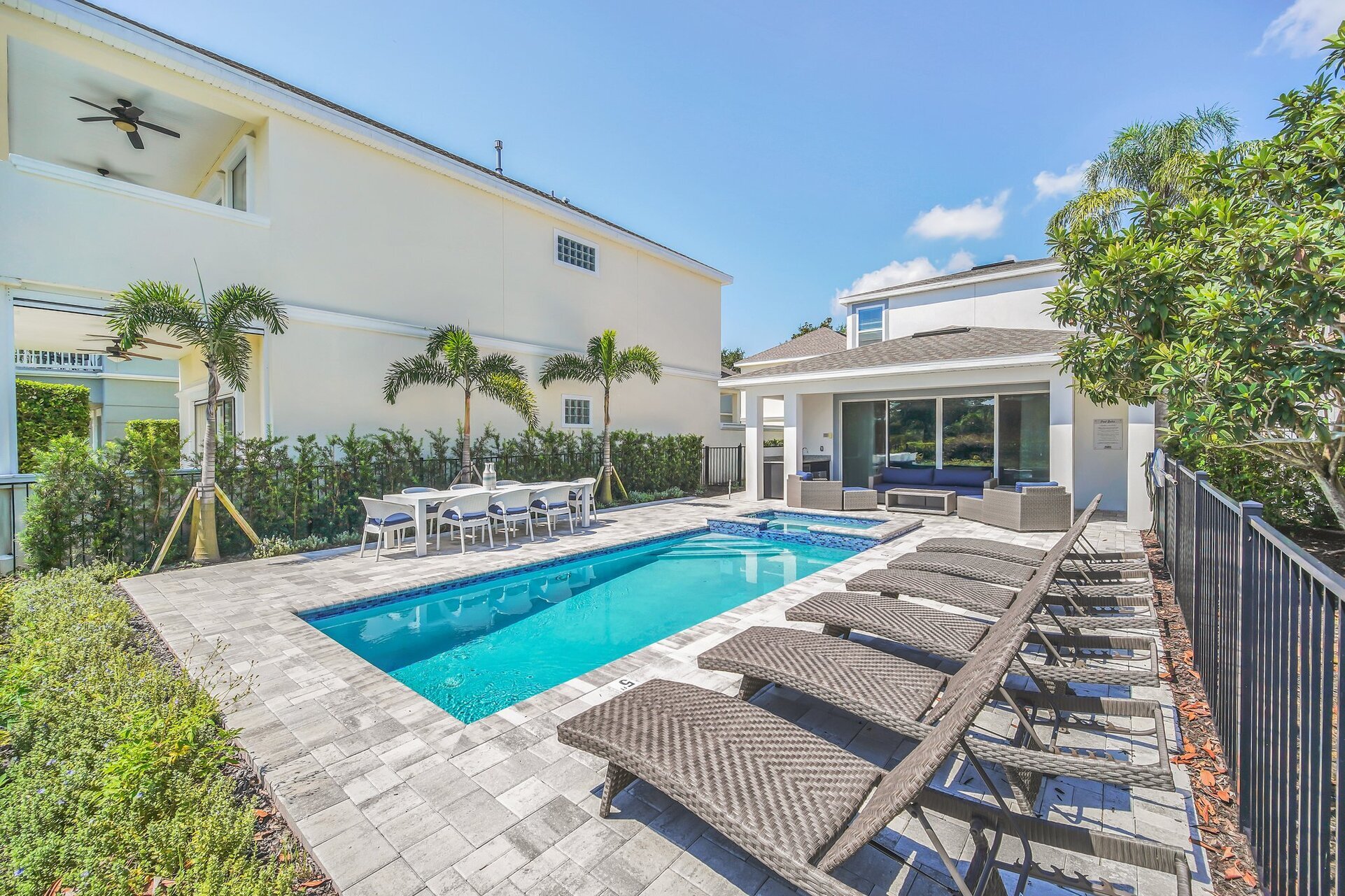 Your Dream Villa Awaits in Orlando,6579