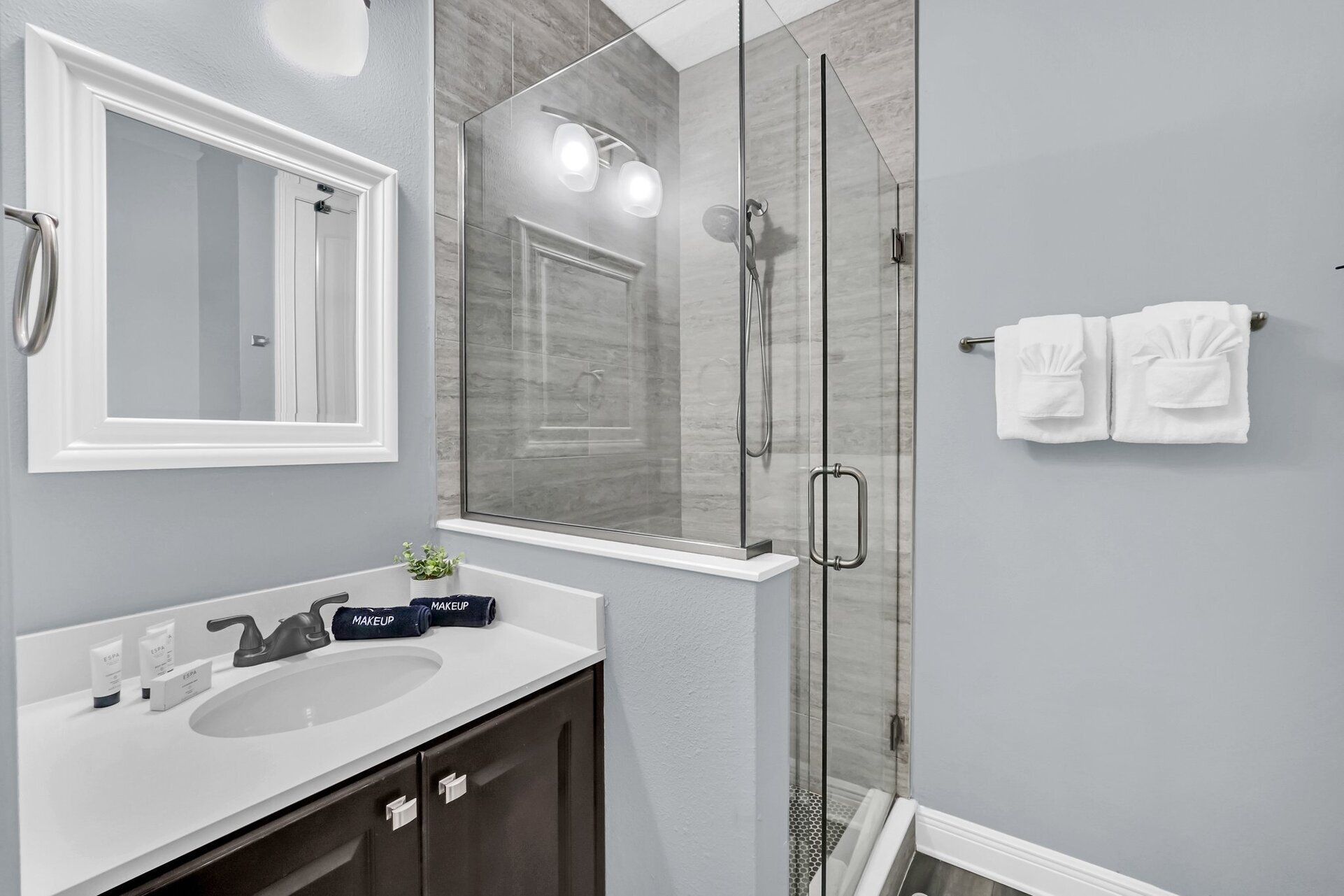 Orlando's Hidden Gem: 8 BR Villa,6580