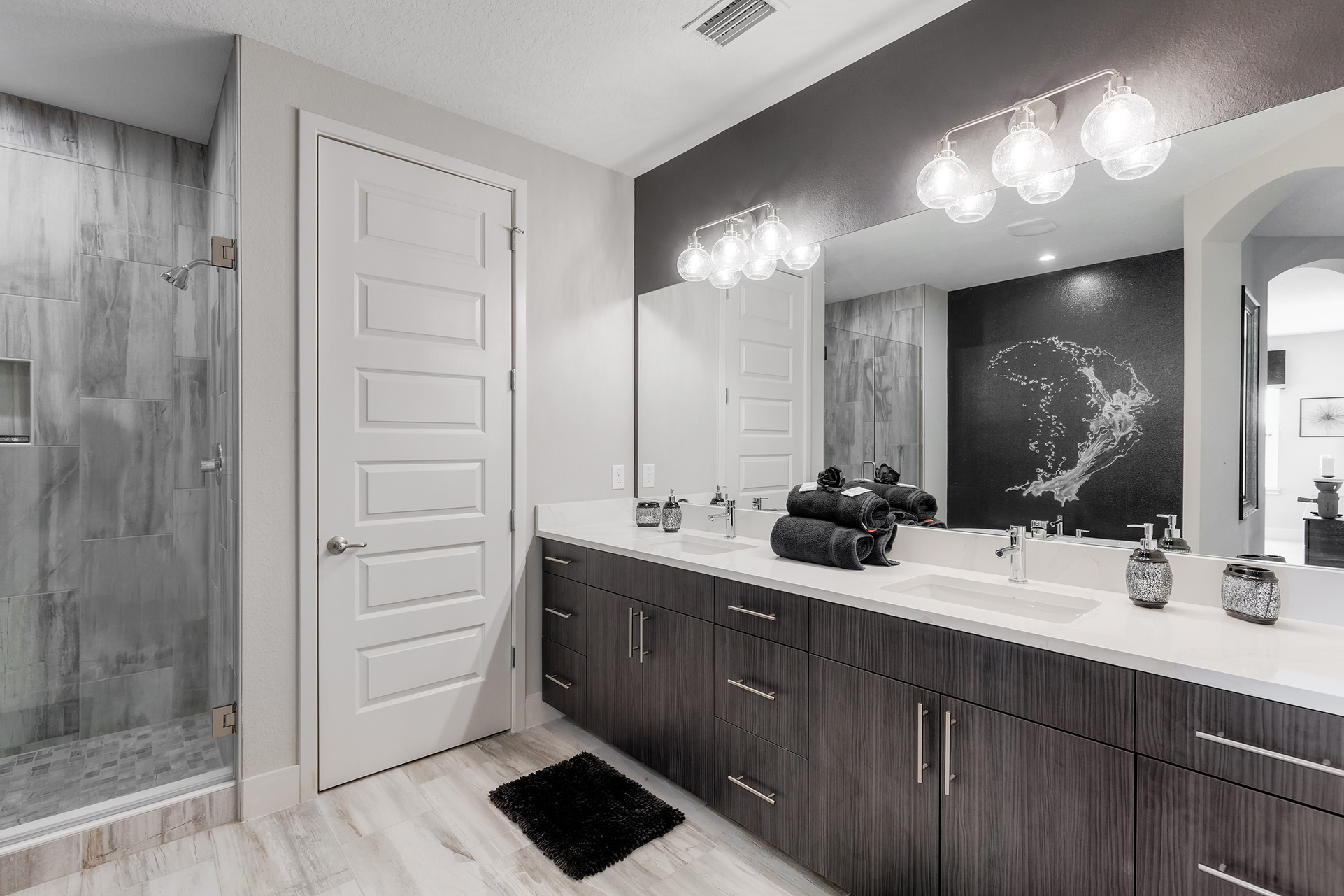 Luxurious Retreat in the Heart of Orlando,6581